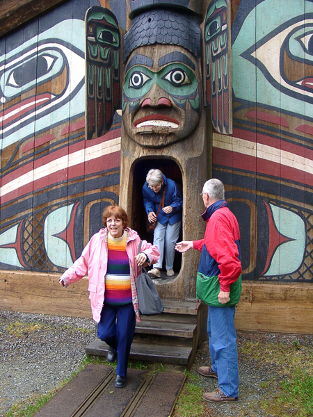 exiting The clan house